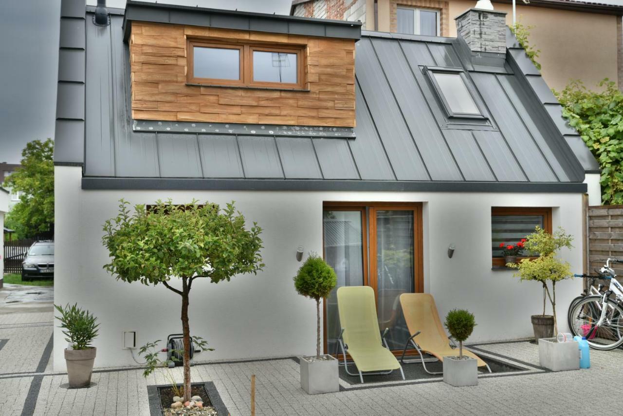 Ferienwohnung Domek - Apartament Marynarski Z Kominkiem Stolpmünde Exterior foto